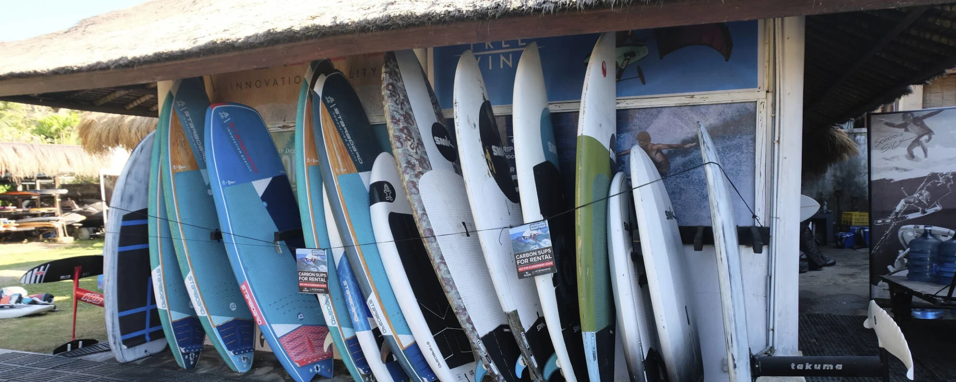 Die erste Welle: Surfunterricht auf Bali, EN in Süd-Bali: Indonesien Bali Surf Boards 