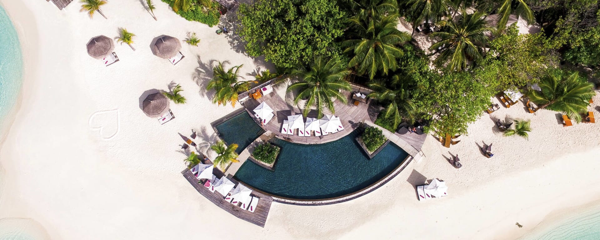 Constance Moofushi Maldives in Malediven:  Constance Moofushi Maldives - Pool