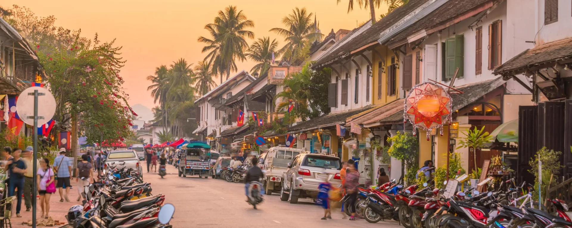 Stadtrundfahrt Luang Prabang, Ganztägig, DE: Laos Luang Prabang Altstadt