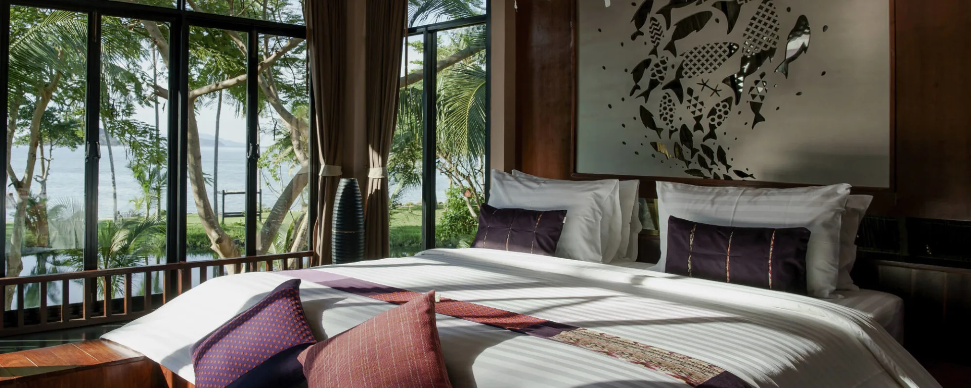 Seavana Beach Resort in Ko Chang & Umgebung:  Thailand Seavana Beach Resort Koh Mak Jacuzzi Balcony Meerblickzimmer