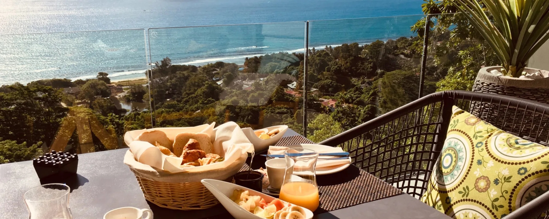 Aqua Boutique Hotel in Mahé:  Seychellen Aqua Boutique Hotel Frühstück