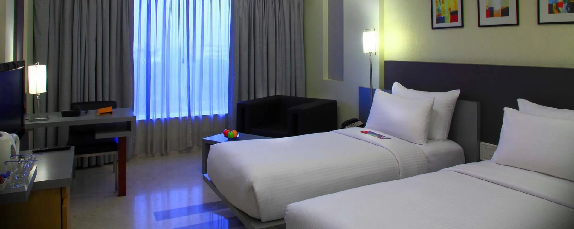 The Mirador in Mumbai:  The Mirador Mumbai Mirable Zimmer