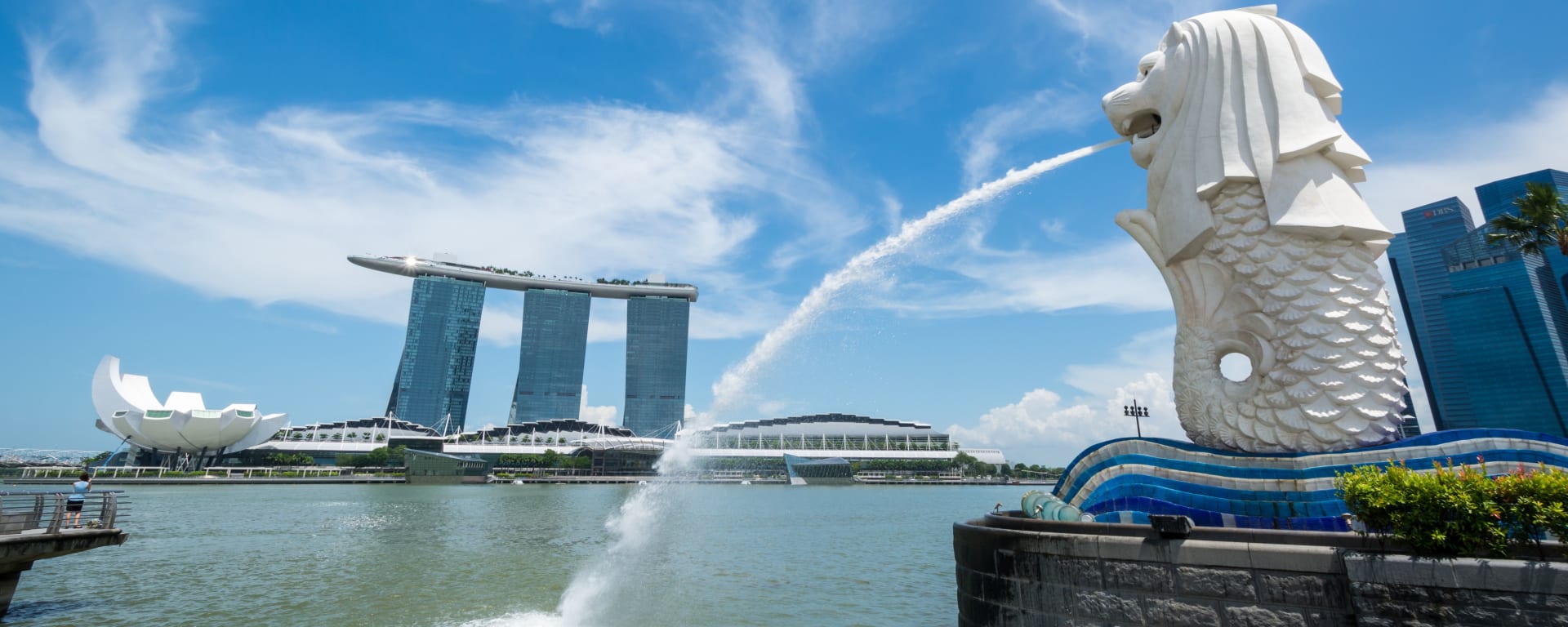 Stadtrundfahrt Singapur, DE, halbtägig: Singapur Merlion Marina Bay