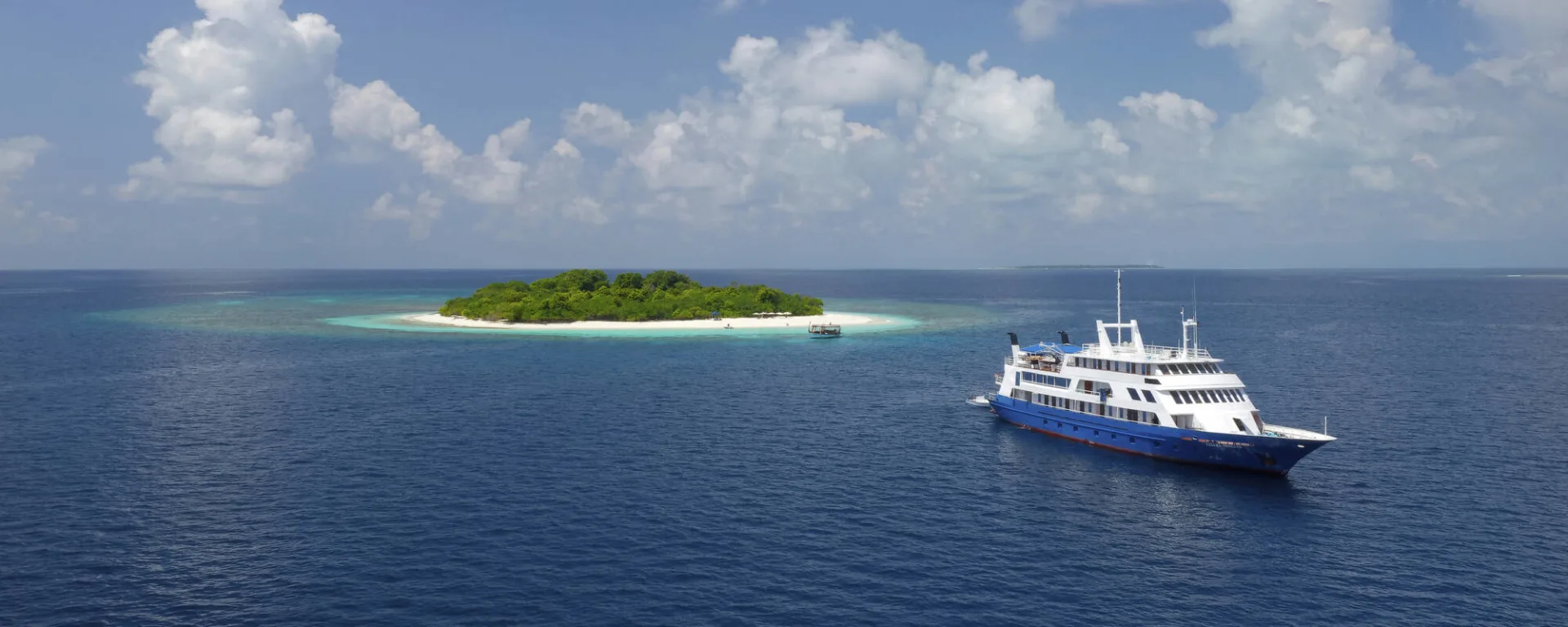 MV Yasawa Princess - Best of Centrals ab Malediven: exterior: Malediven Yasawa Princess 