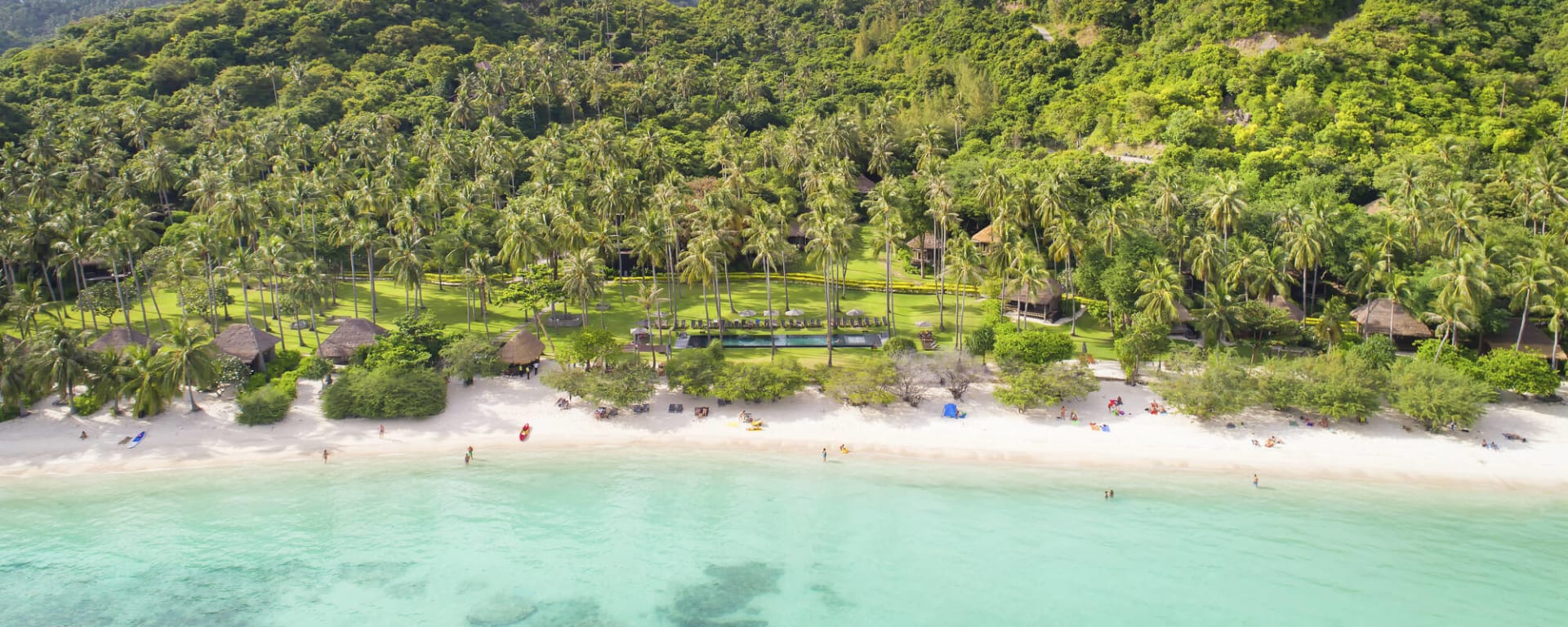 The Beach Club by Haad Tien in Ko Tao:  Koh Tao The Beach Club Strand