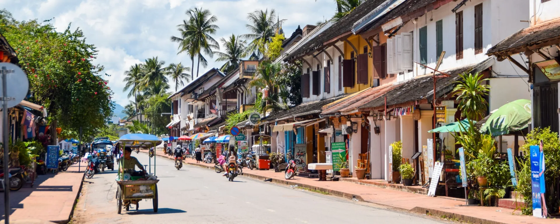 Luang Prabang per Tuk Tuk, DE, Ganztägig: Laos Luang Prabang