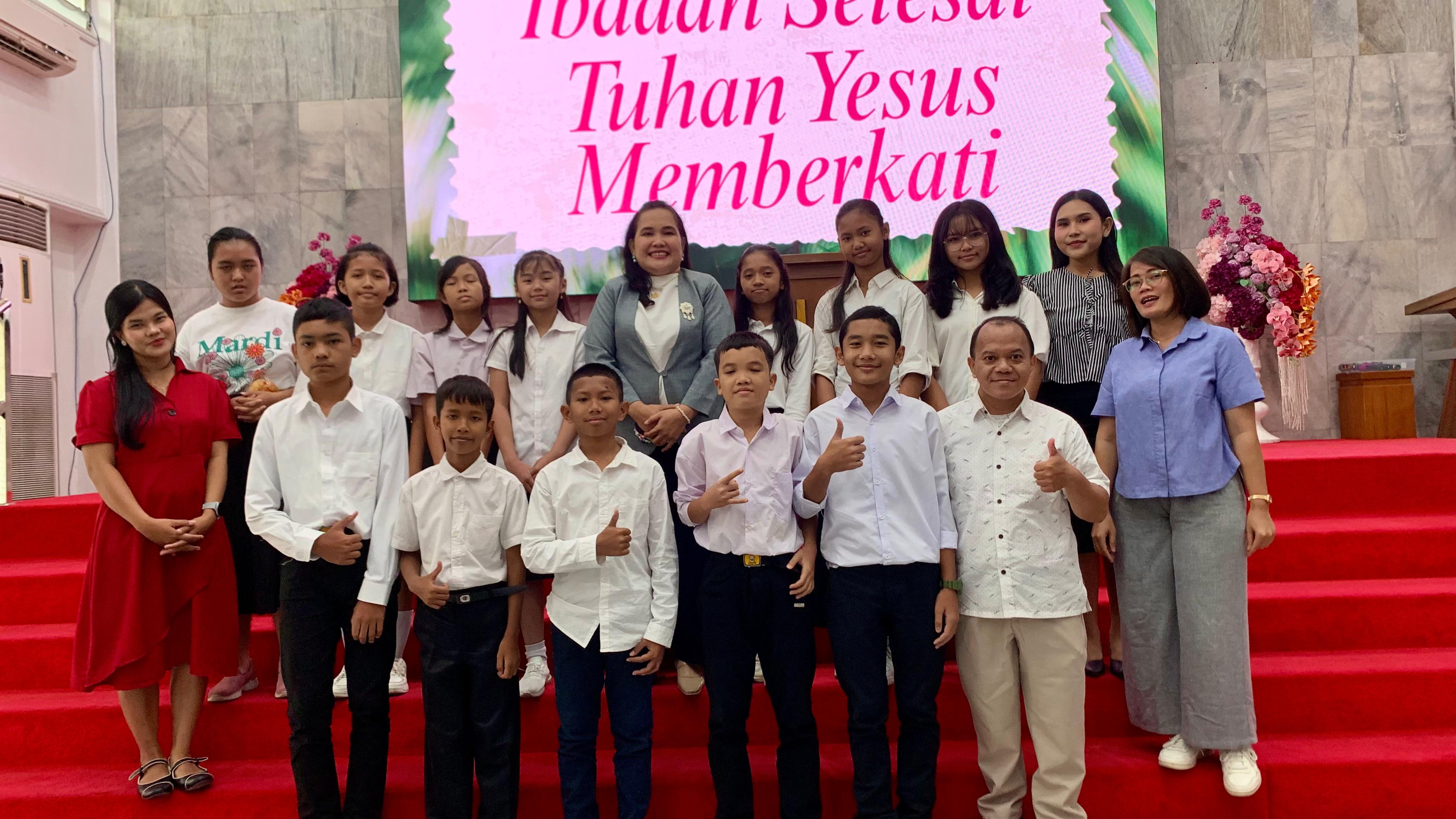 Aula pertemuan dan ibadah SMP Harapan Bangsa