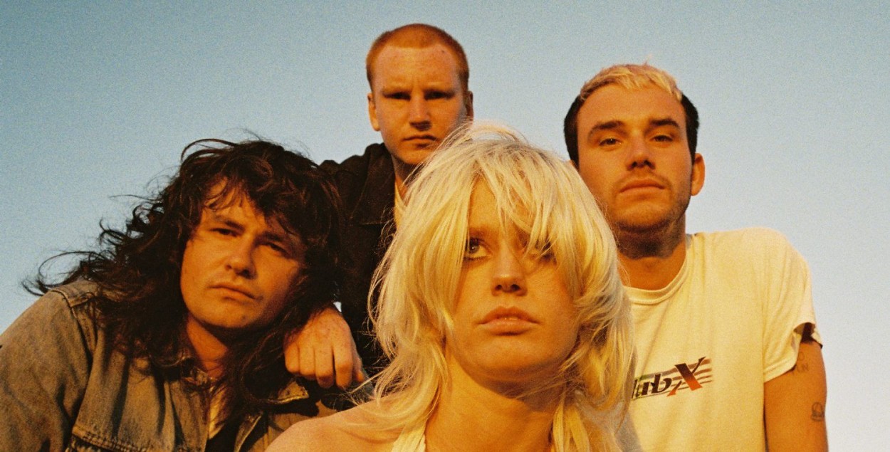 Amyl and The Sniffers