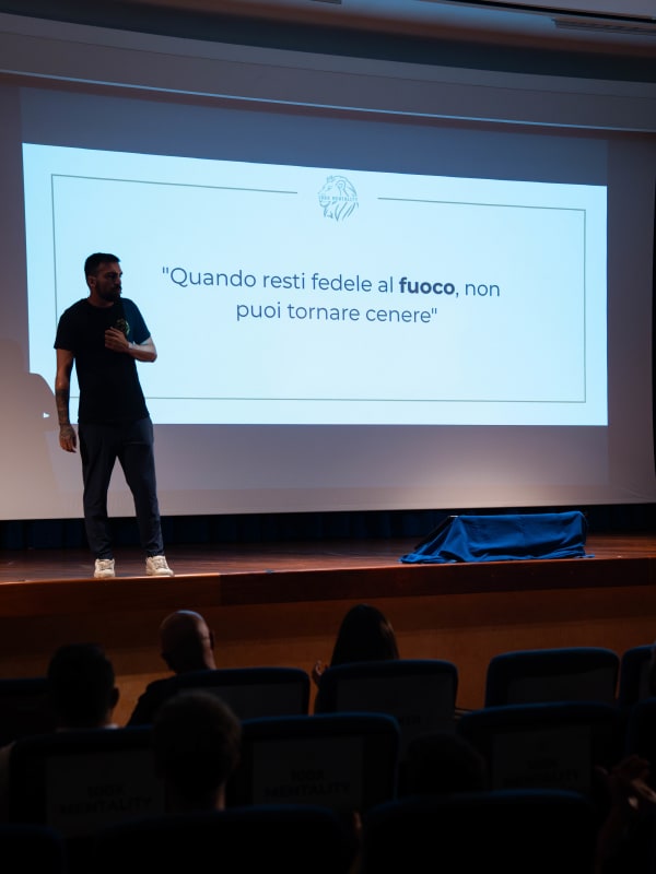 100x Mentality EVENT — Slide dell'intervento proiettata in sala