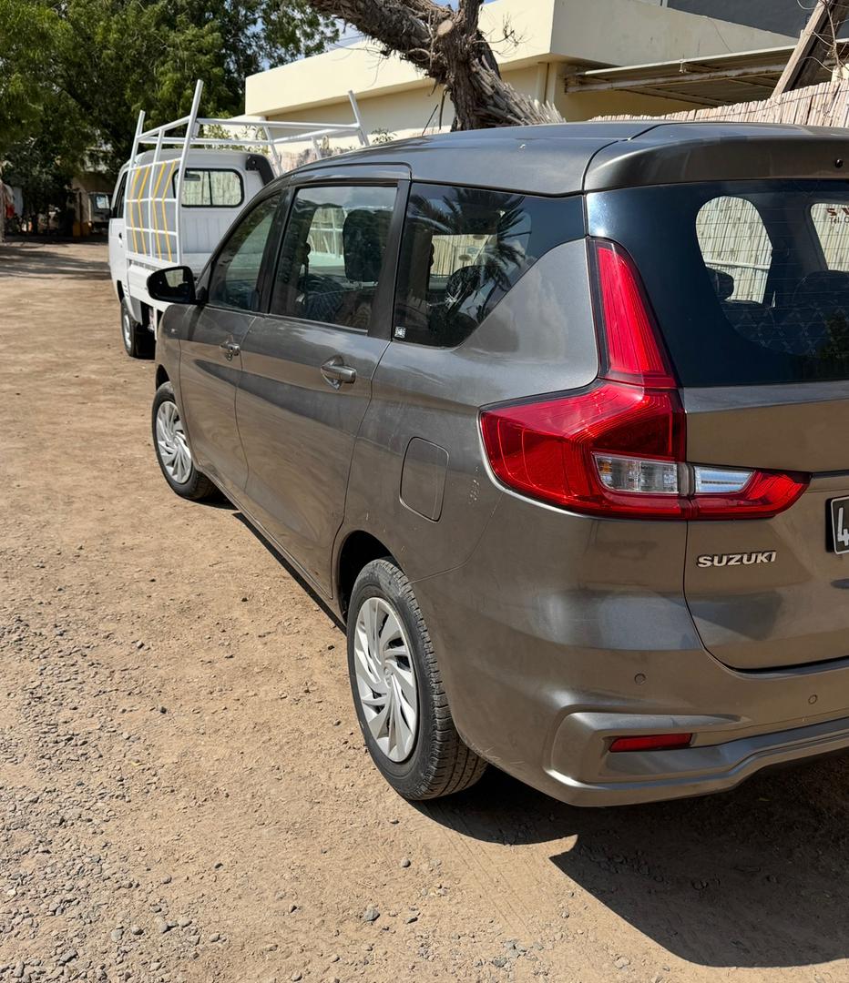 Suzuki Ertiga 7 places, 66 000 km, manuelle essence