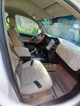 Location Toyota Land Cruiser V8 2015, diesel manuelle