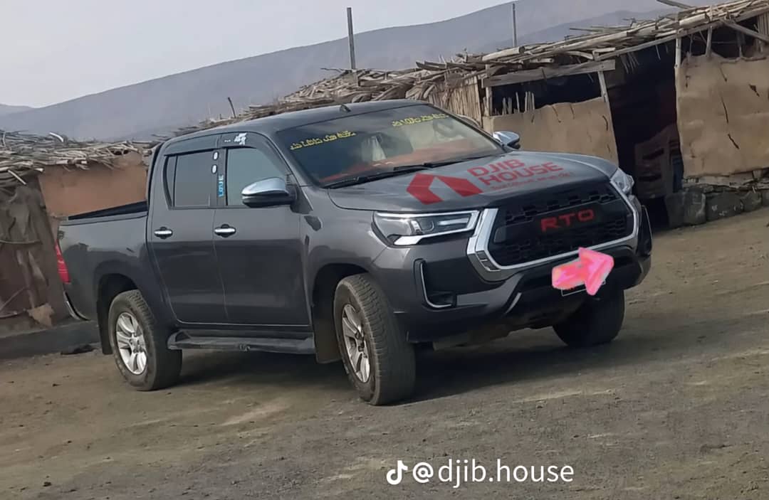 Toyota Hilux 2020 manuelle, double cabine, à saisir