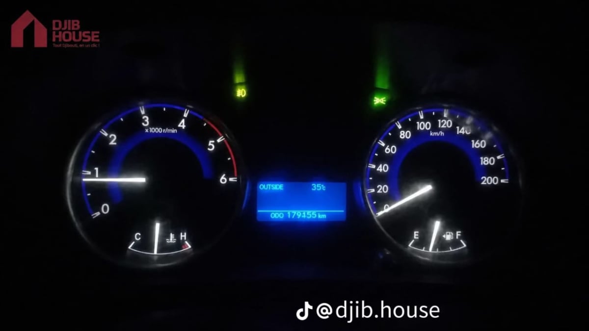 Toyota Hilux 2020 manuelle, double cabine, à saisir