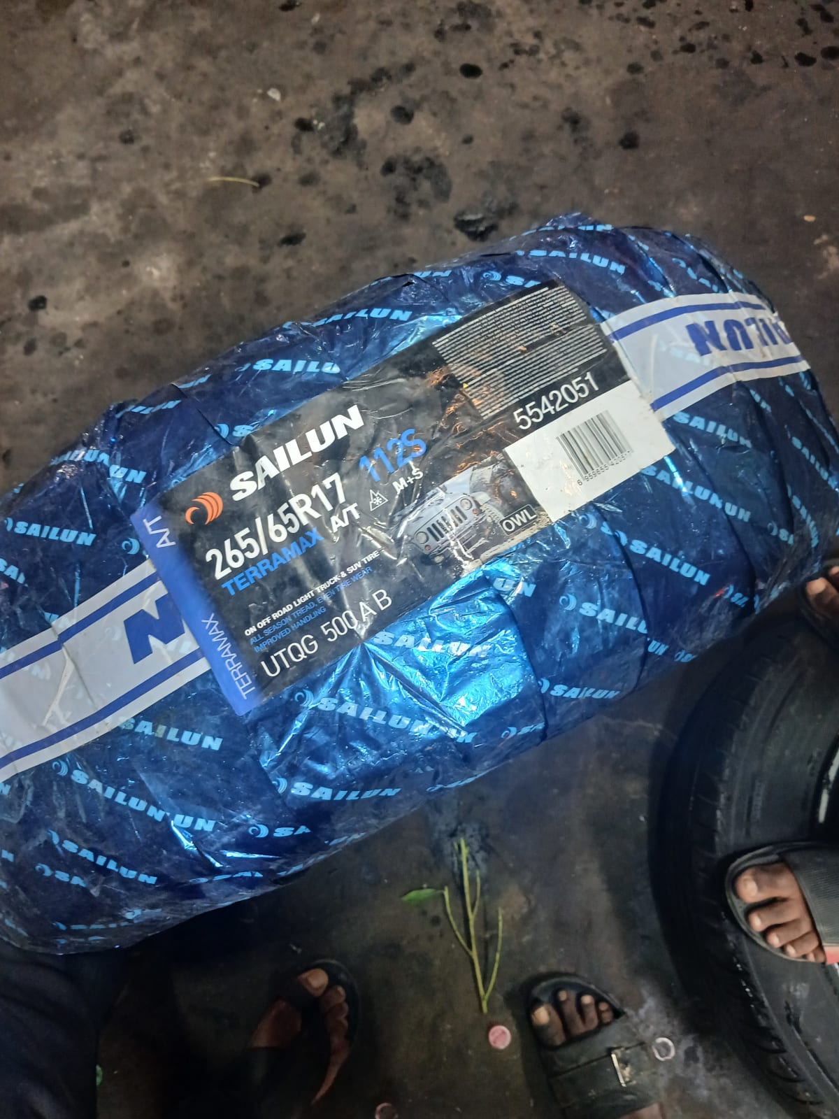 Pneu neuf Sailun Terramax A/T 265/65 R17