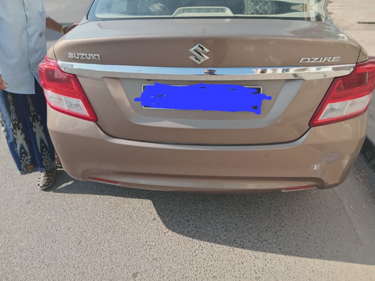 Suzuki Dzire 2022 automatique, faible kilométrage