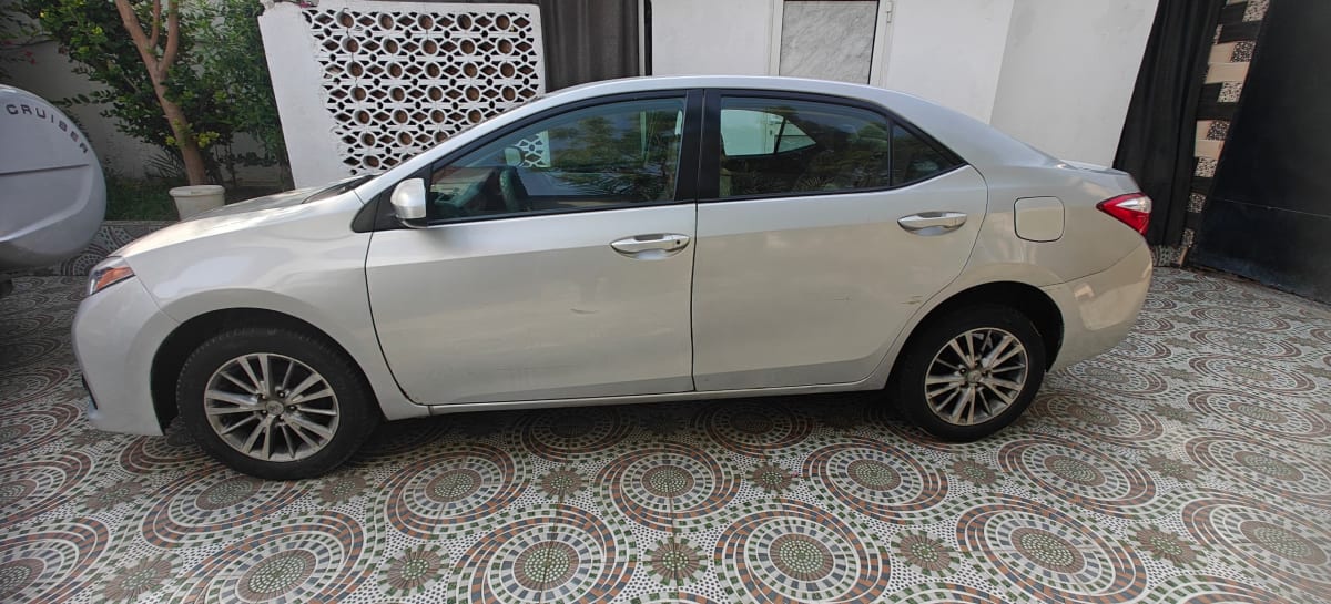 Toyota Corolla 2016, automatique, 117 000km, très bon état