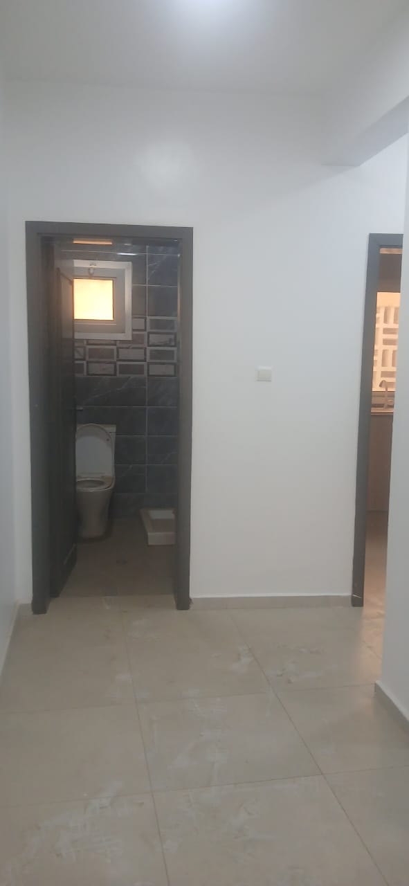 Appartement F3 en plein centre-ville, Quartier 1 a débattre