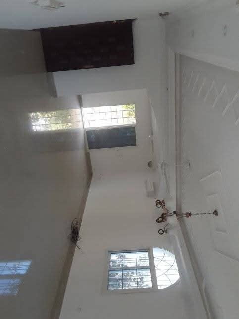 Villa duplex haut standing 560m² face à la mer à louer
