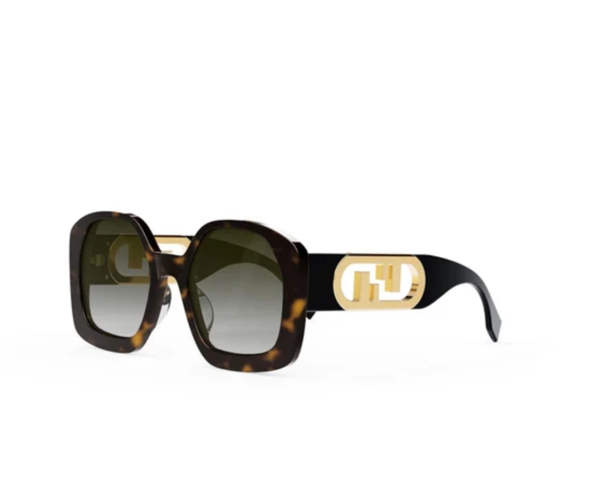 Lunettes de soleil Fendi authentiques avec pochette