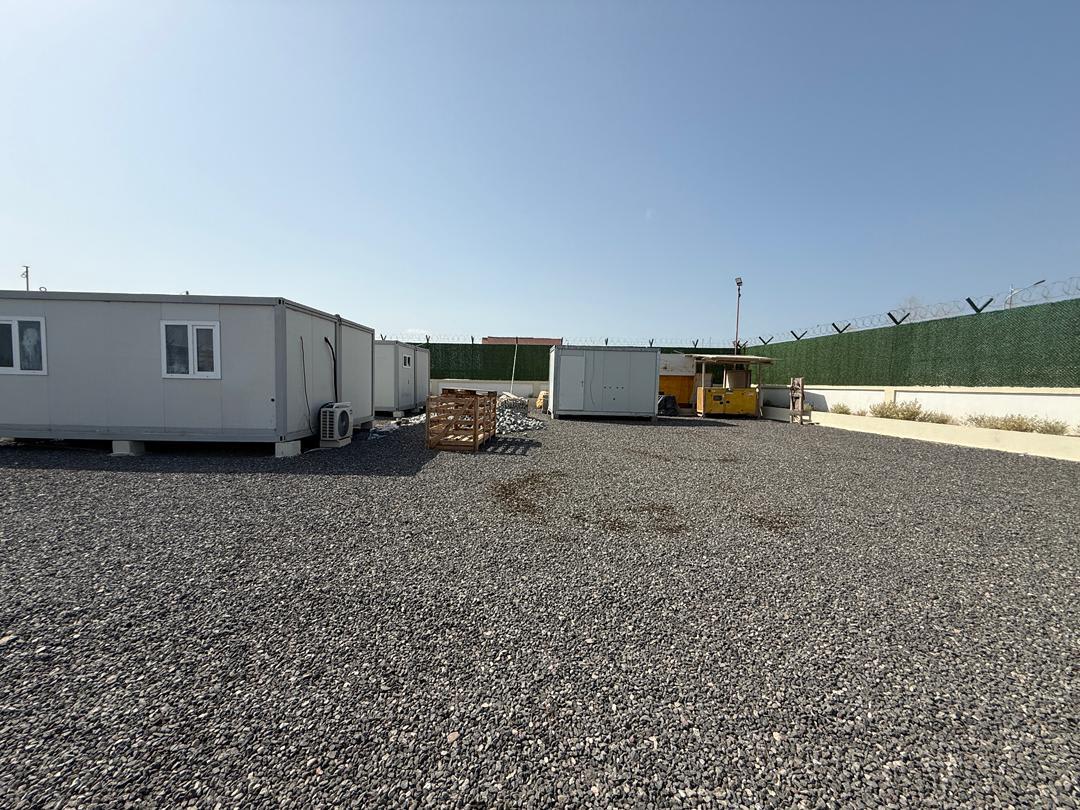 Terrain 2000 m2 clôturé à vendre à Nagad