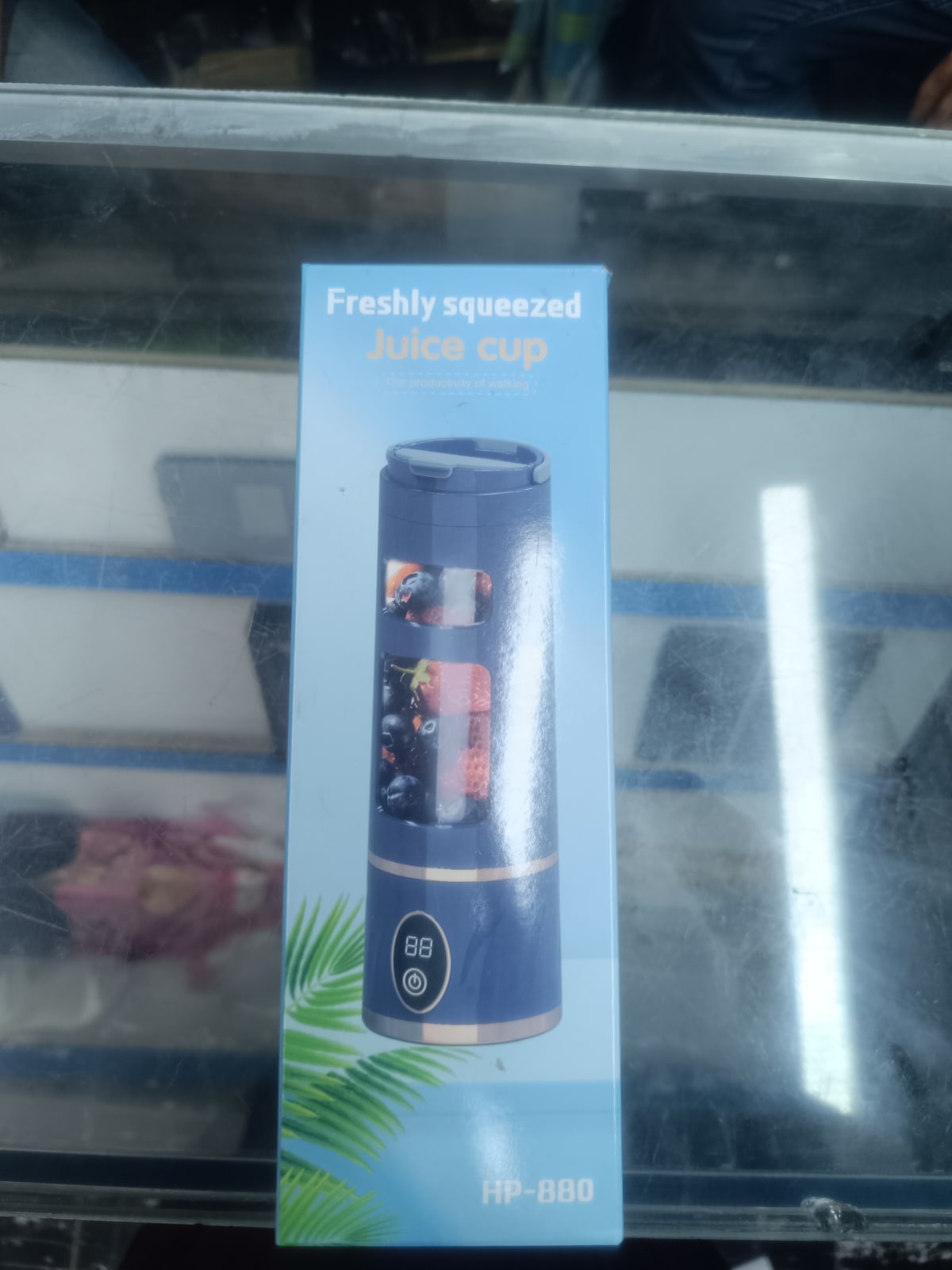Mini blender portable Juice Cup HP-880, neuf