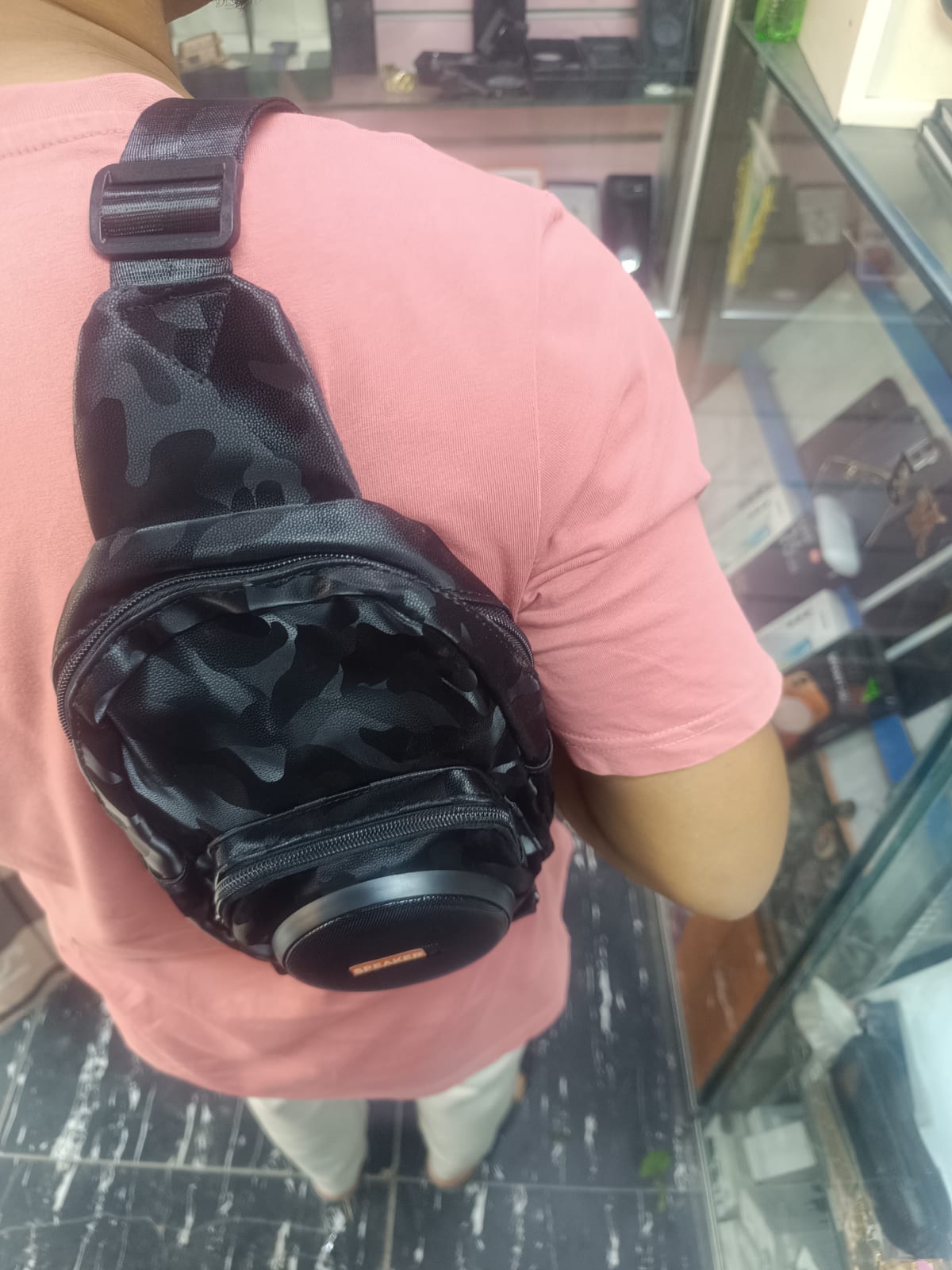 Sac à dos avec enceinte Bluetooth intégrée