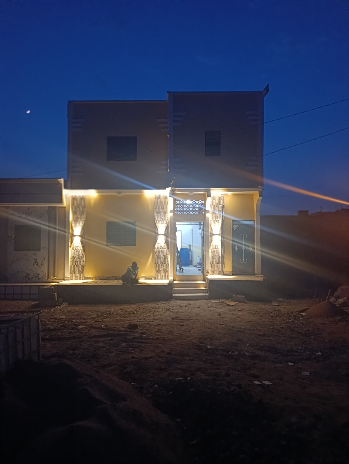 Belle maison neuve à étage avec finitions soignées