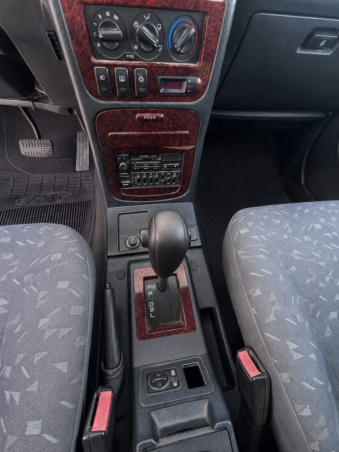 Hyundai Galloper II automatique, 150 000 km, bon état
