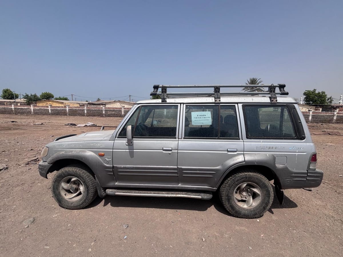Hyundai Galloper II automatique, 150 000 km, bon état
