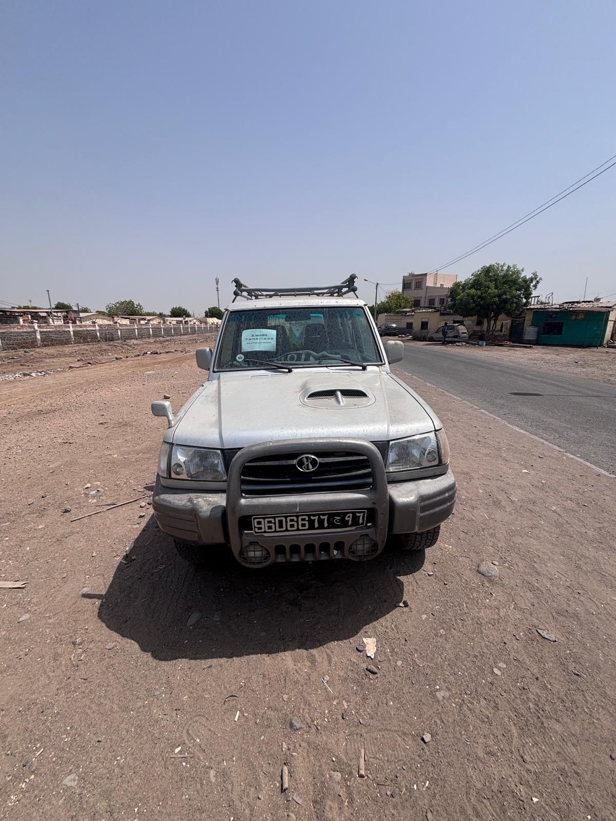 Hyundai Galloper II automatique, 150 000 km, bon état