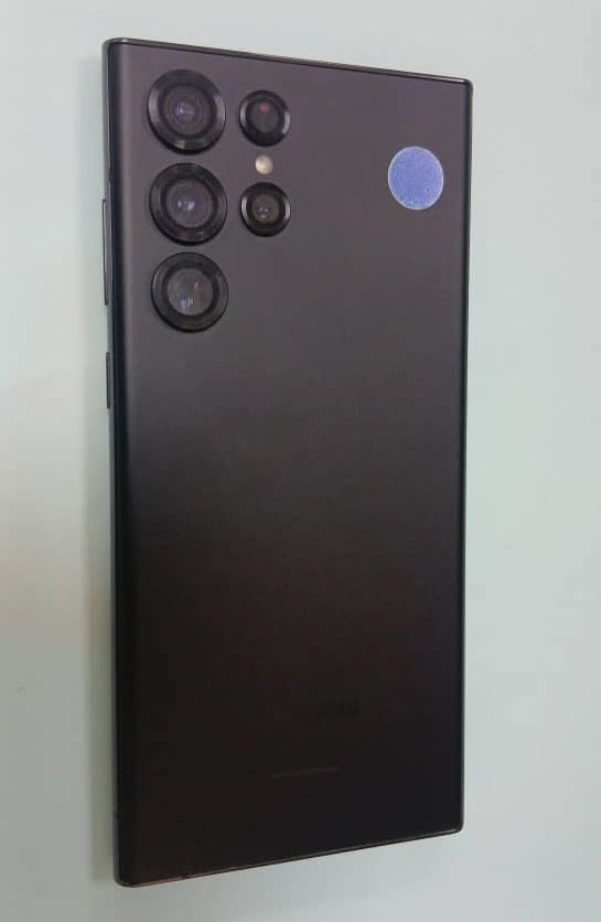 Samsung Galaxy S22 Ultra à vendre