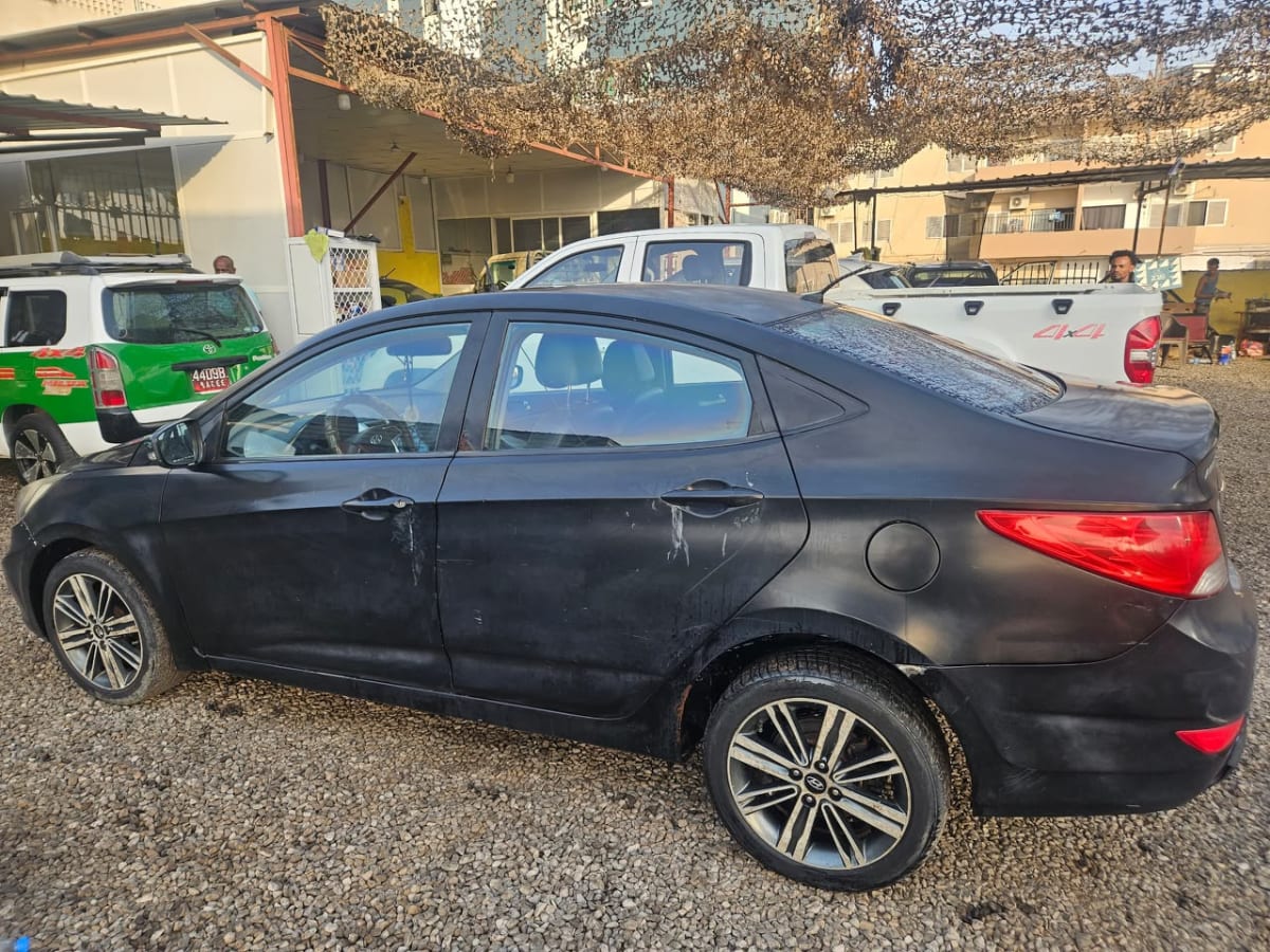 Hyundai Accent 2012 automatique, très bon état