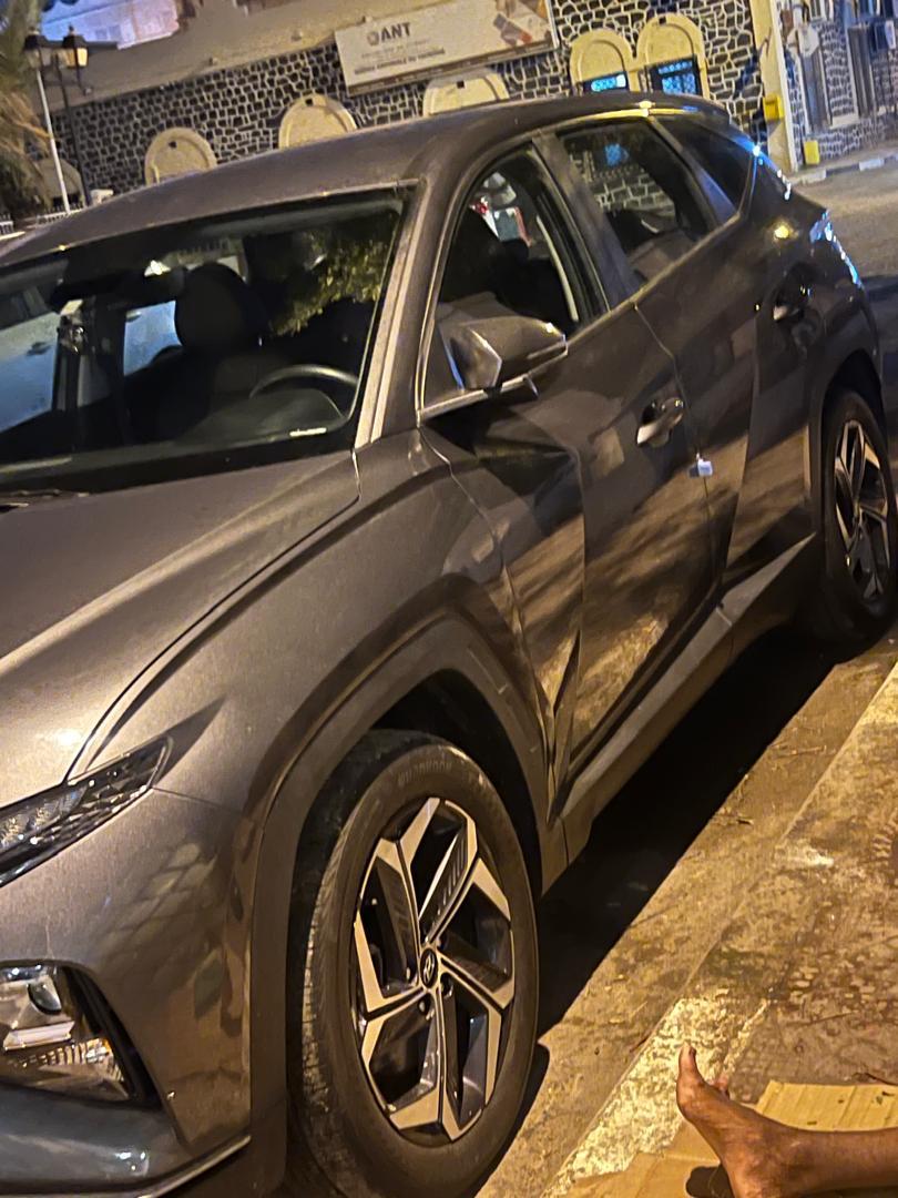 Hyundai Tucson noire, look moderne et élégant