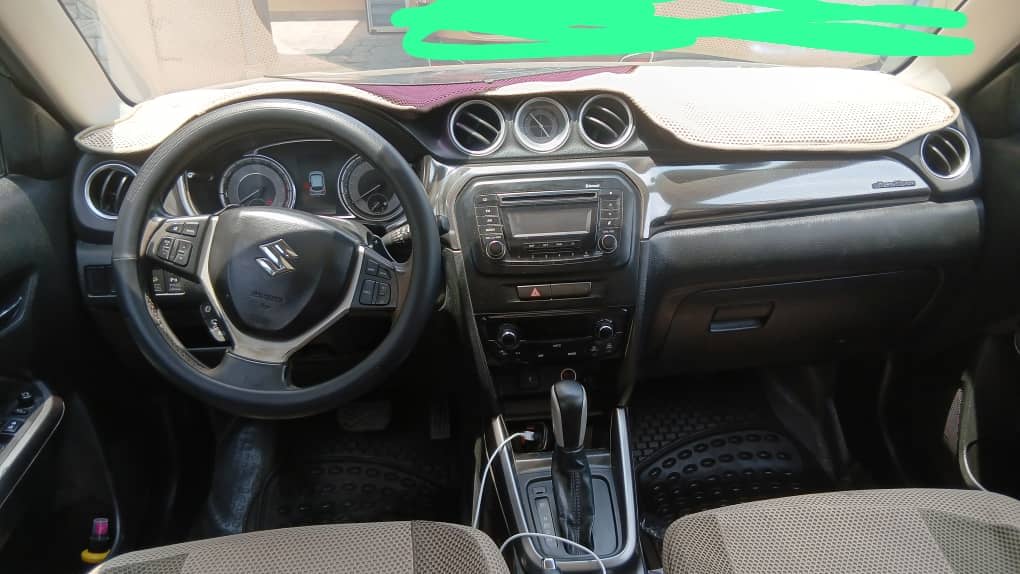 Suzuki Vitara Allgrip 2021, très bon état, 50 000 km