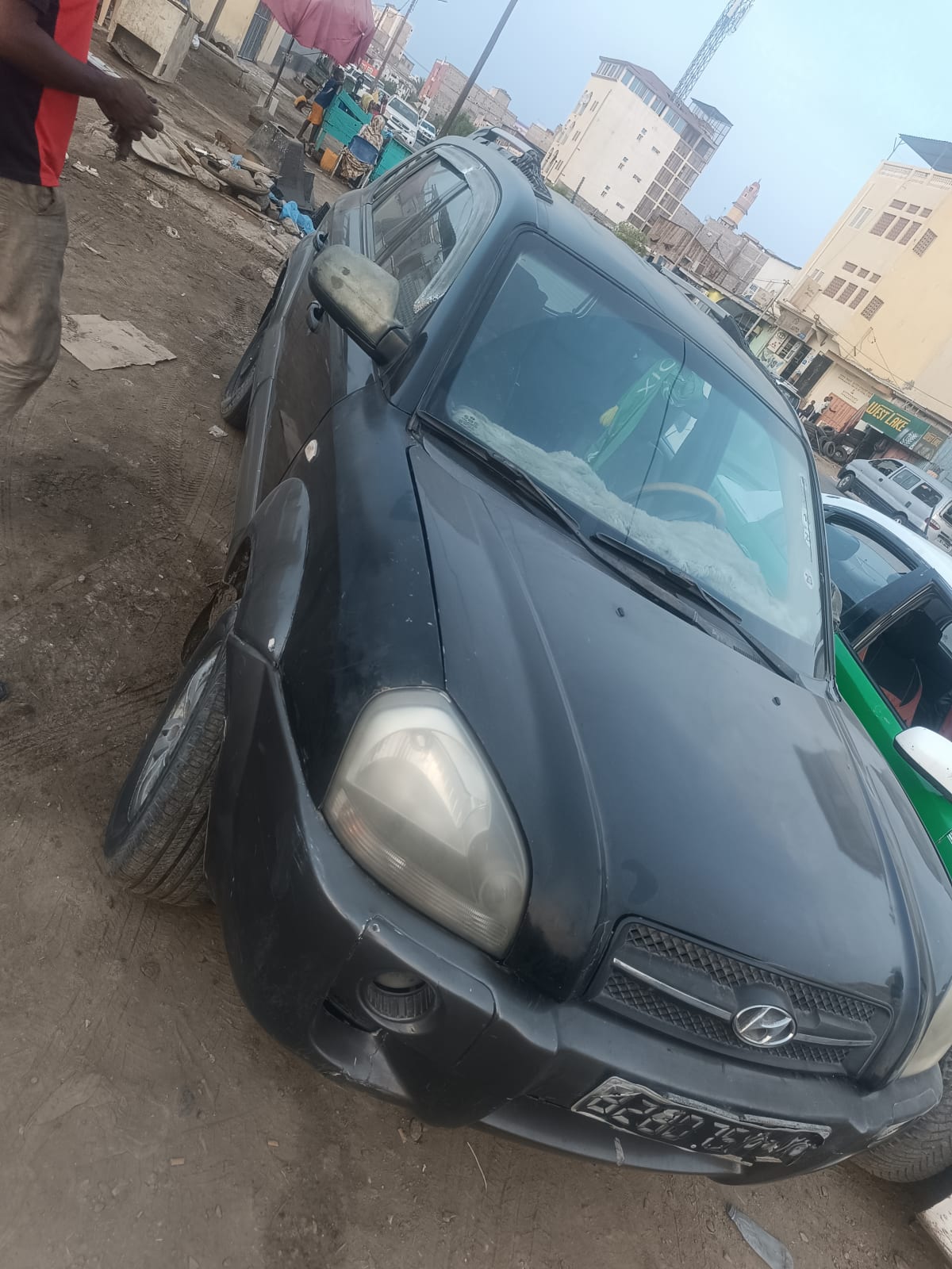 Hyundai Tucson noire, boîte automatique, à saisir