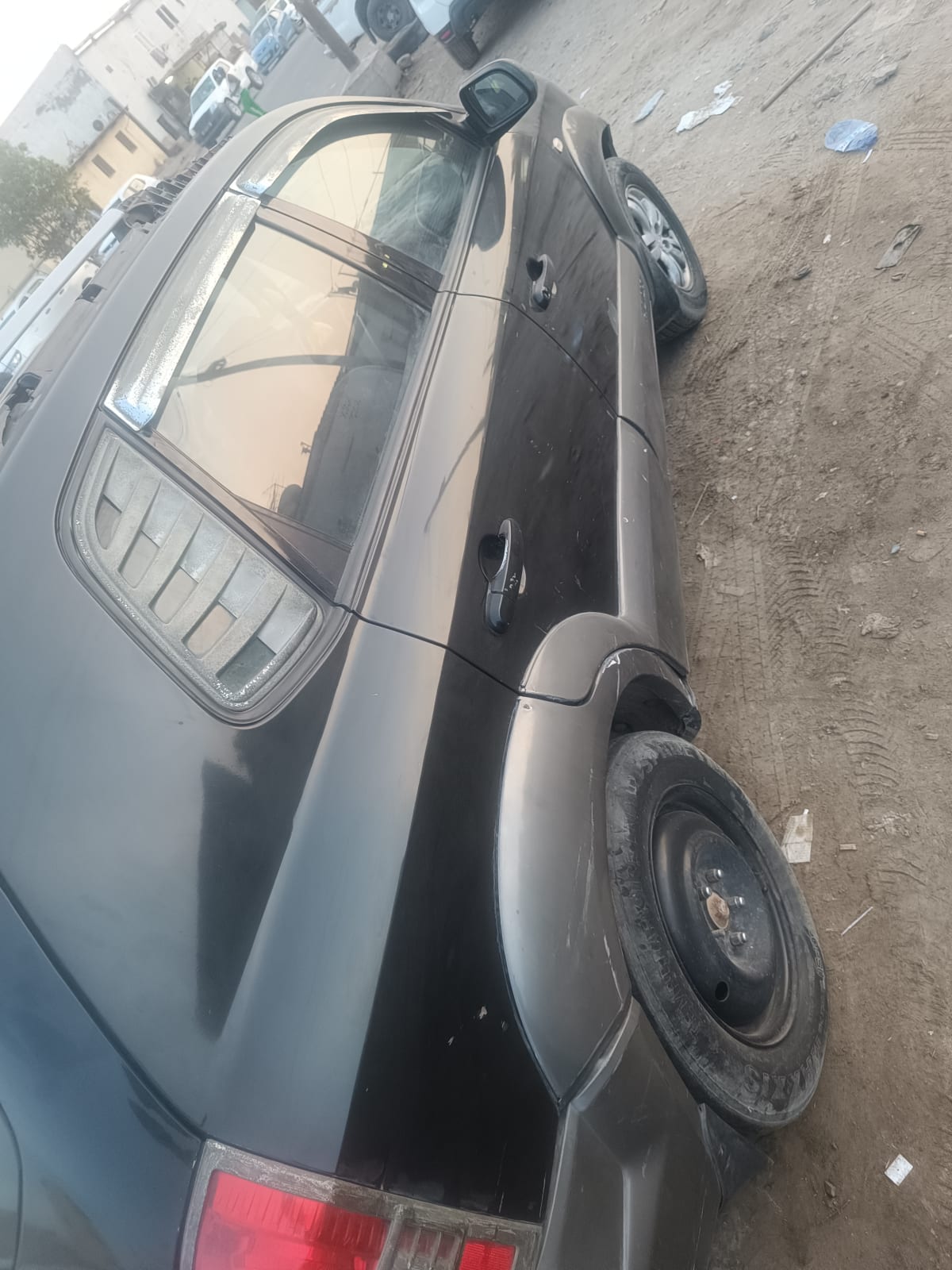 Hyundai Tucson noire, boîte automatique, à saisir
