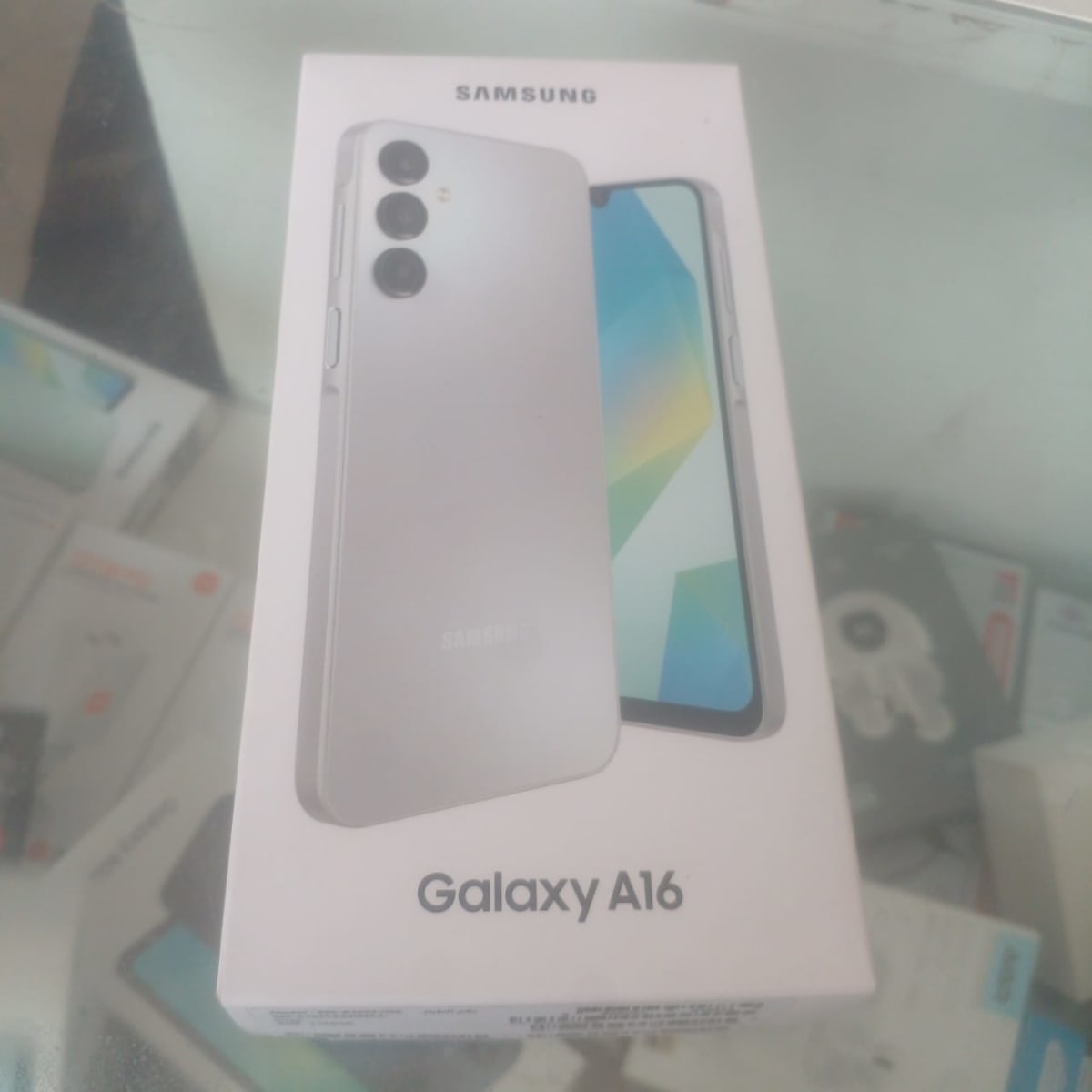 Samsung Galaxy A16 neuf, encore sous emballage