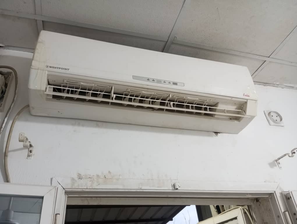 Climatiseur Westpoint 2 chevaux avec installation