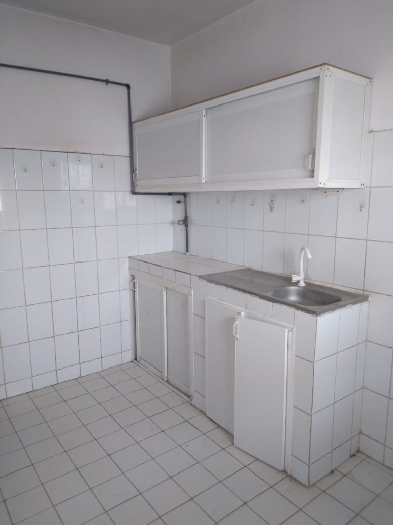 Appartement F3 à louer à PK13, quartier Koweit