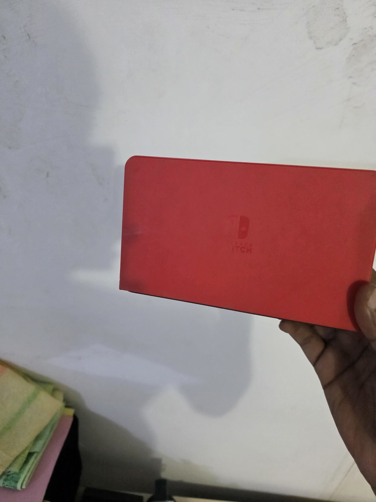 Nintendo Switch OLED + jeux et housse de transport Skull & Co.