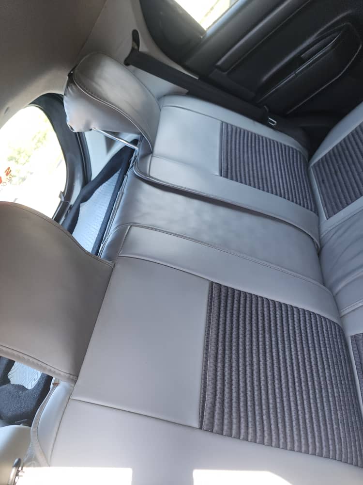 À vendre Suzuki S-Presso, année 2021, équipée d’une boîte automatique et fonctionnant à l’essence.