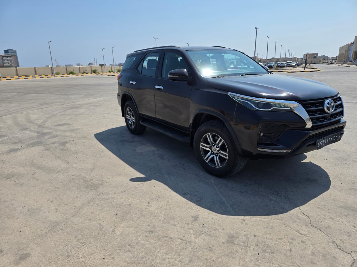 Toyota Fortuner 2022 diesel, 68 000 km, à vendre