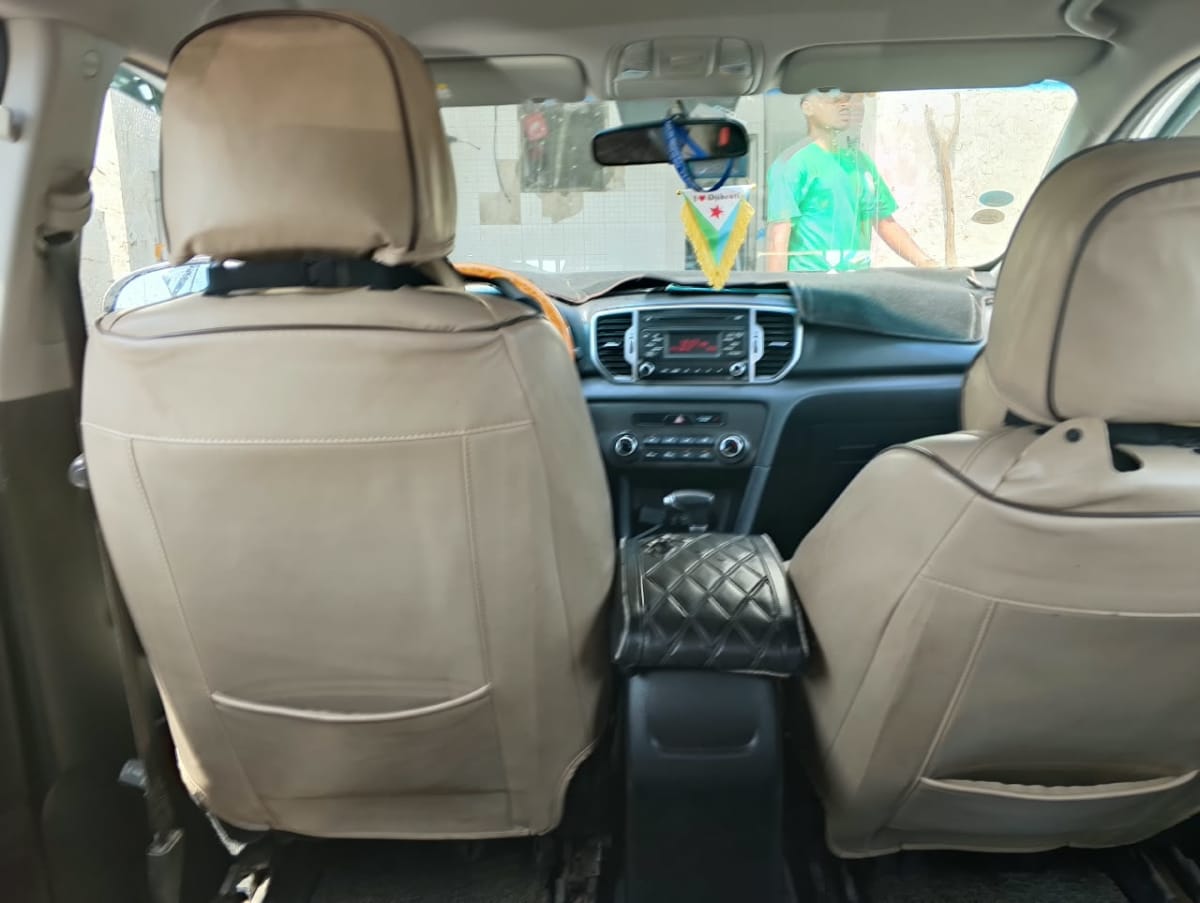 Kia Sportage blanche, look SUV moderne et soigné