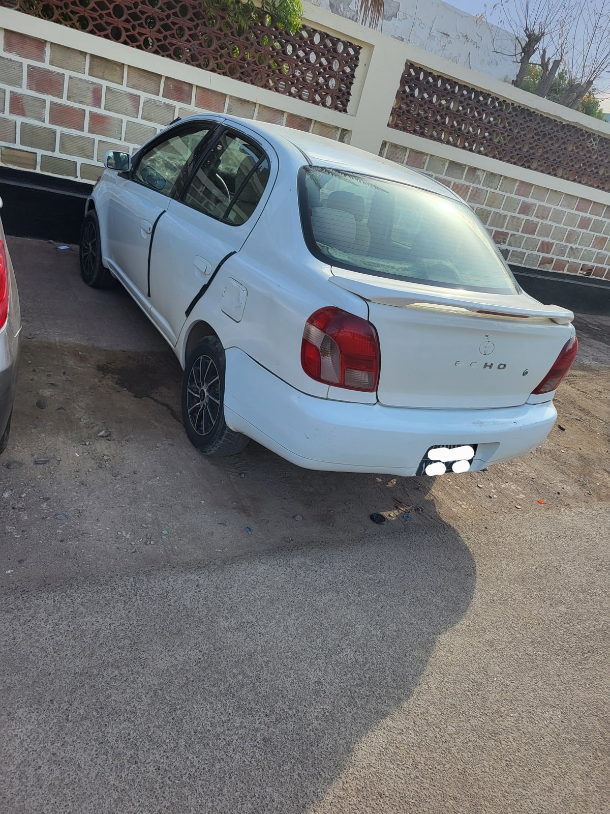 Toyota echo 2005