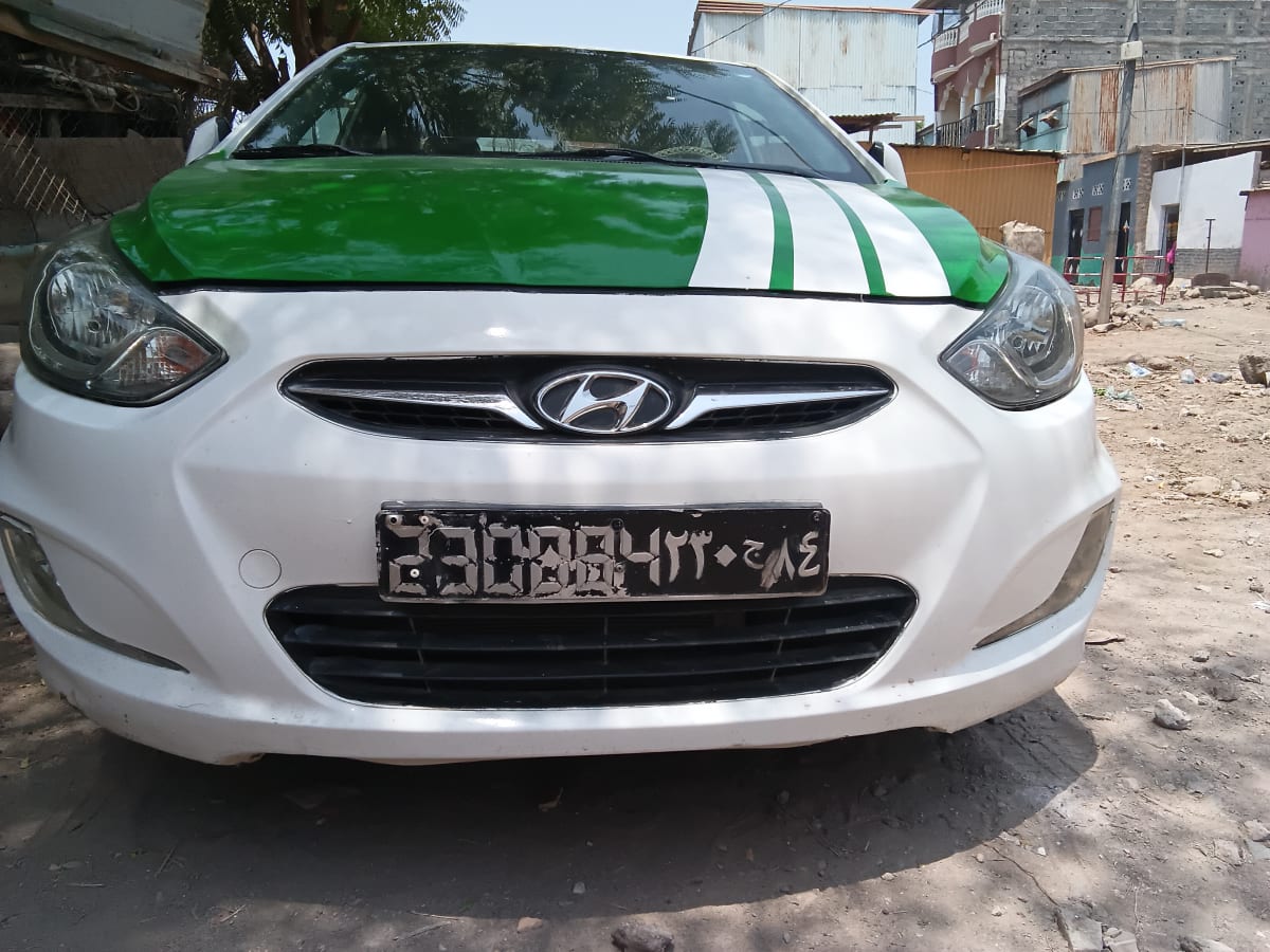 Voiture hyundai accent 