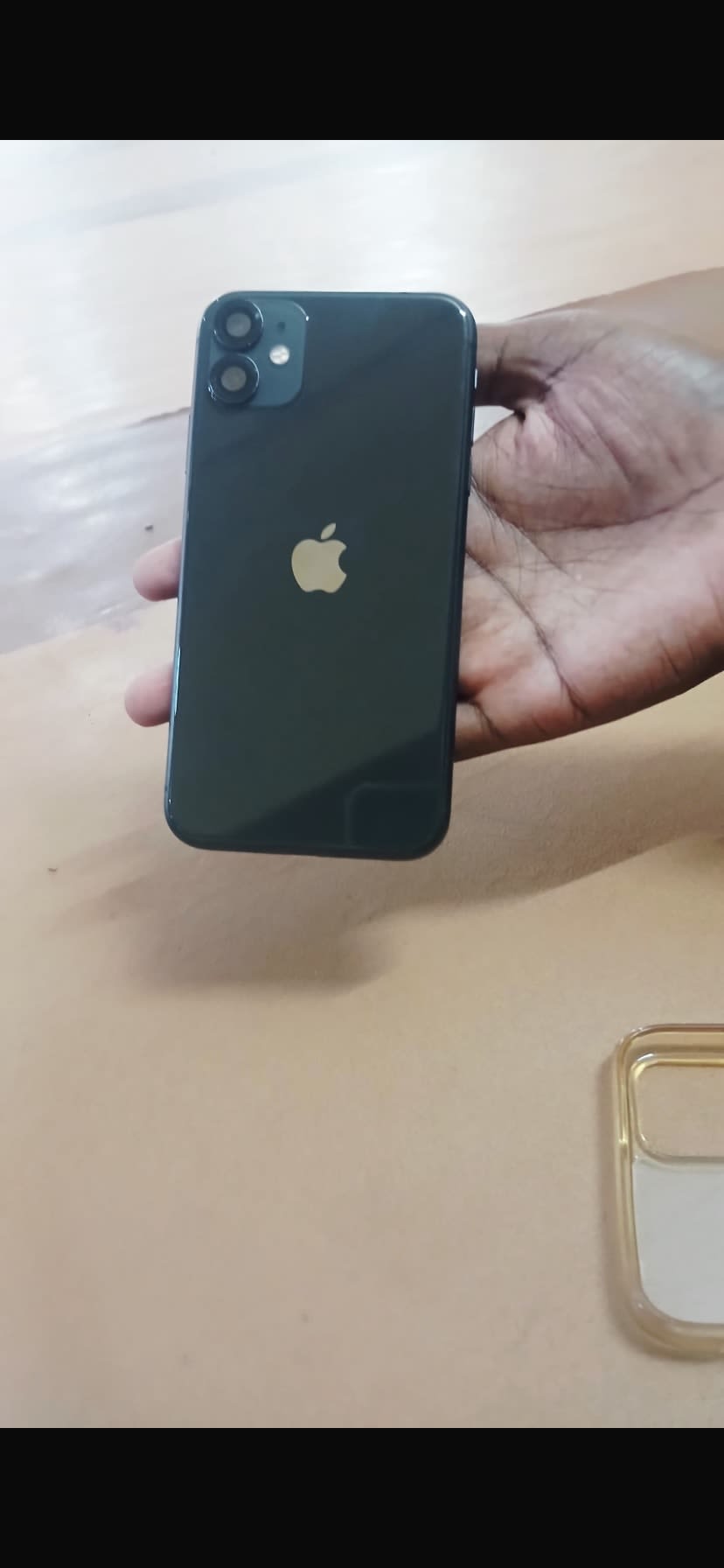 iPhone 11 Normal capacité batterie 90% 64GB
