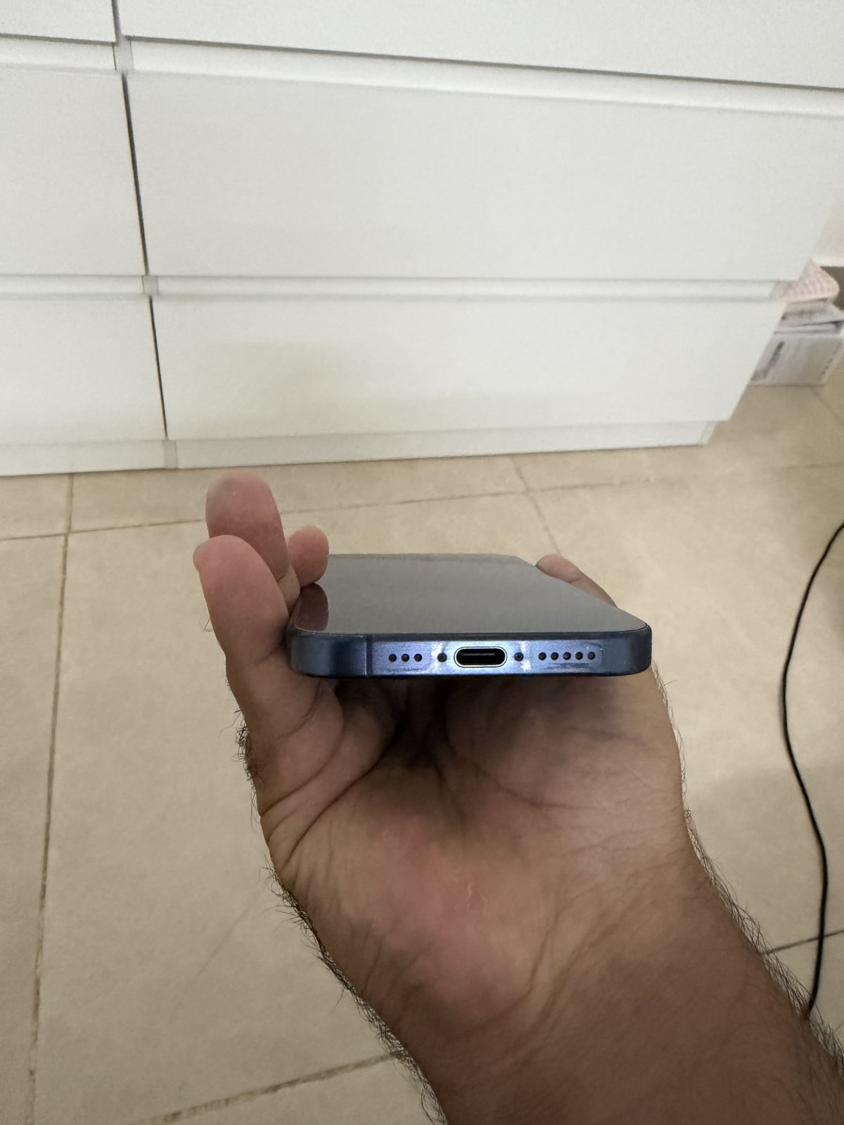 iPhone 15 Pro 256 Go Bleu Titane en bon état