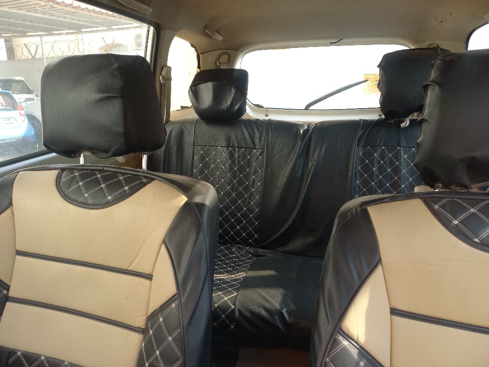 Toyota Avanza 1.5G 2015 automatique - familiale spacieuse
