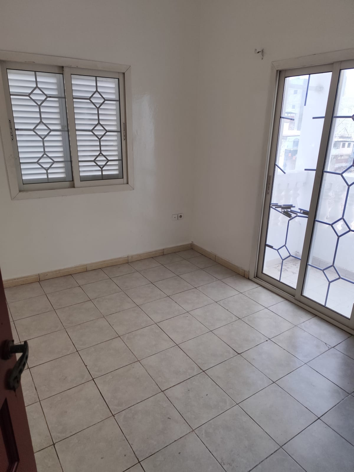 Appartement F3 à louer, avenue 13