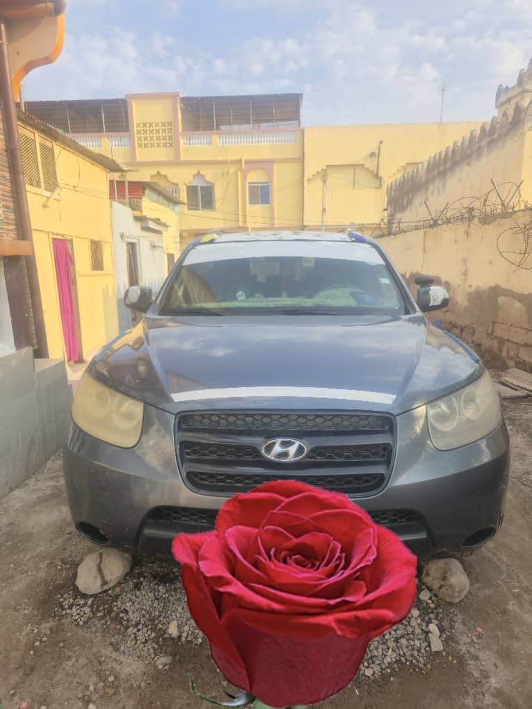 Hyundai Santa Fe 2009, modèle canadien, à saisir